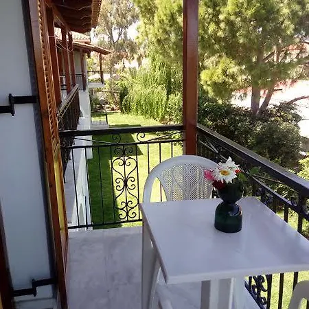 Athina Apartments Αργάσι Εξωτερικό φωτογραφία
