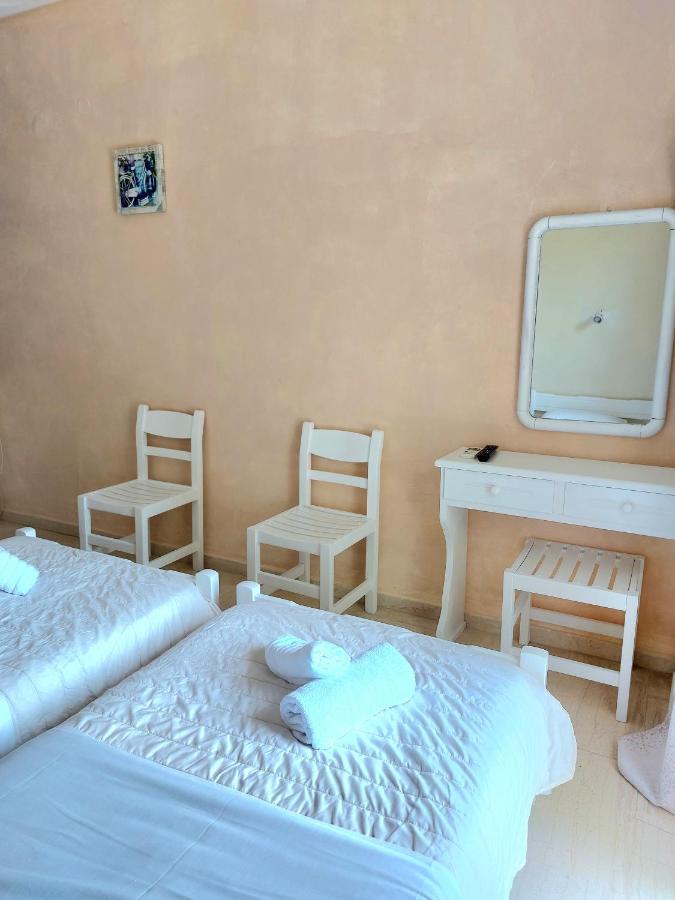 Athina Apartment *